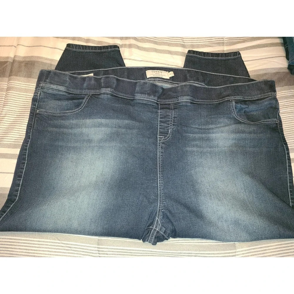 Torrid Jeggings Pants Women's 6 Denim Skinny Leg Lean Jean Crop Outdoor (ABC9)